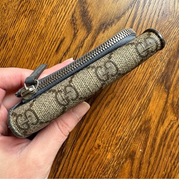 Gucci Card & Key Holder Wallet - Picture 13 of 16